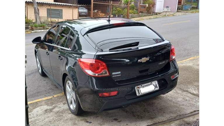 CHEVROLET - CRUZE - 2013/2013 - Preta - R$ 53.900,00