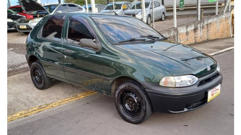 FIAT - PALIO - 2000/2000 - Verde - R$ 7.900,00