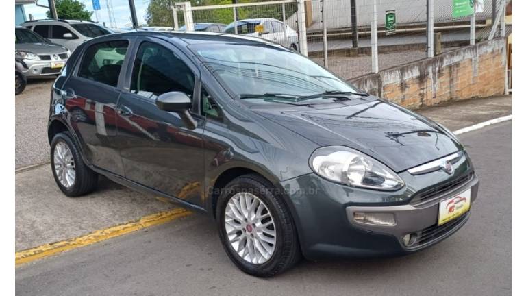 FIAT - PUNTO - 2012/2013 - Cinza - R$ 36.900,00