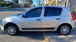 RENAULT - SANDERO - 2009/2010 - Prata - R$ 22.500,00