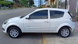 FORD - KA - 2012/2013 - Branca - R$ 24.900,00