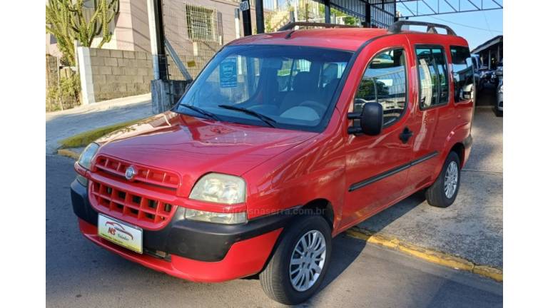 FIAT - DOBLÓ - 2008/2009 - Vermelha - R$ 29.900,00