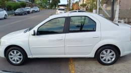 RENAULT - LOGAN - 2012/2013 - Branca - R$ 27.500,00