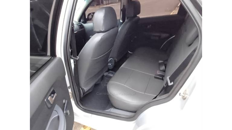 FIAT - PALIO - 2011/2011 - Prata - R$ 28.900,00