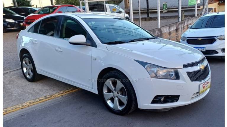 CHEVROLET - CRUZE - 2012/2012 - Branca - R$ 50.900,00