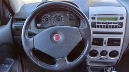 FIAT - SIENA - 2010/2010 - Prata - R$ 28.900,00