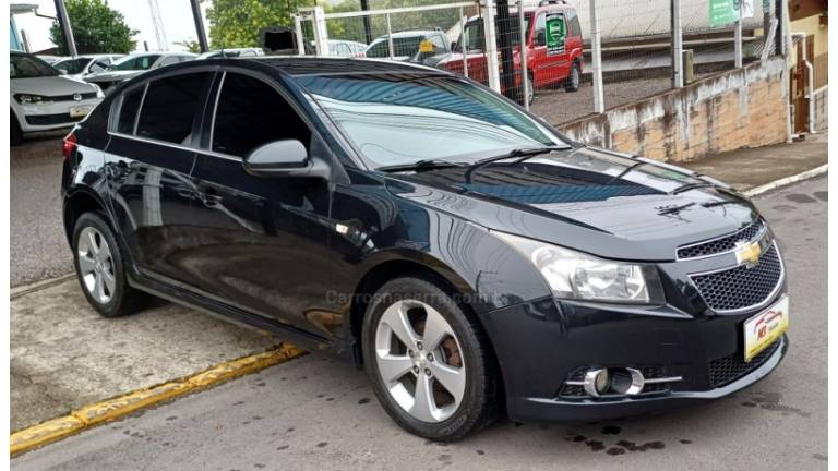 CHEVROLET - CRUZE - 2013/2013 - Preta - R$ 53.900,00
