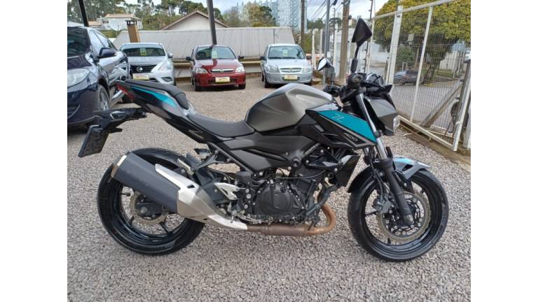 KAWASAKI - Z400 - 2023/2023 - Cinza - R$ 29.900,00