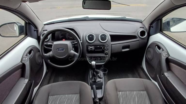 FORD - KA - 2010/2010 - Branca - R$ 18.900,00