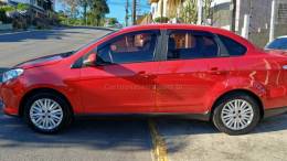 FIAT - GRAND SIENA - 2016/2016 - Vermelha - R$ 38.500,00