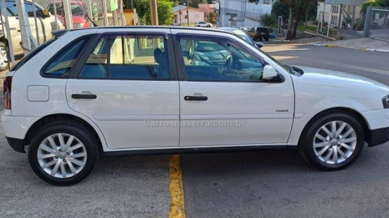 VOLKSWAGEN - GOL - 2008/2008 - Branca - R$ 24.500,00