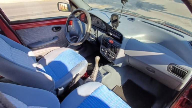 FIAT - PALIO - 1998/1998 - Vermelha - R$ 10.000,00