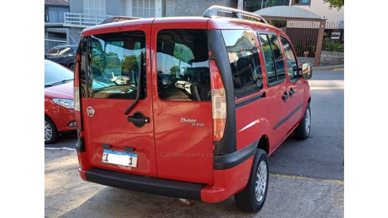 FIAT - DOBLÓ - 2008/2009 - Vermelha - R$ 29.900,00