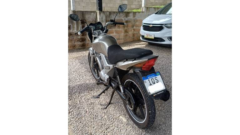 HONDA - CG 150 - 2009/2010 - Cinza - R$ 10.500,00