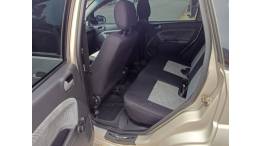 FORD - FIESTA - 2010/2010 - Prata - R$ 26.900,00