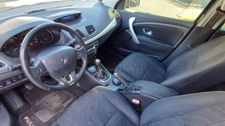 RENAULT - FLUENCE - 2014/2014 - Preta - R$ 39.900,00