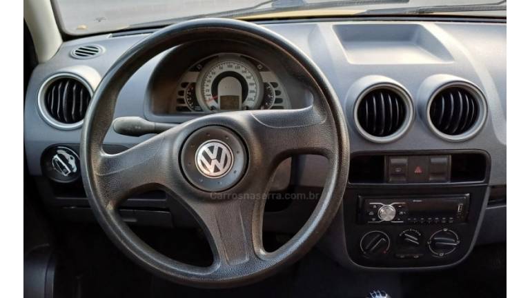 VOLKSWAGEN - GOL - 2006/2006 - Amarela - R$ 23.900,00