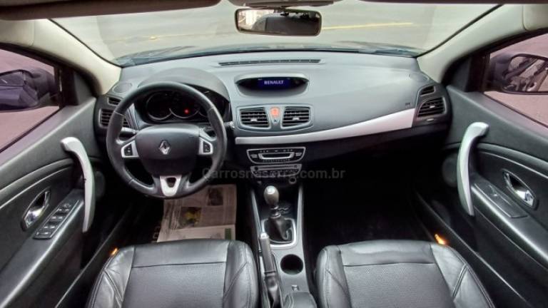 RENAULT - FLUENCE - 2012/2013 - Azul - R$ 36.500,00