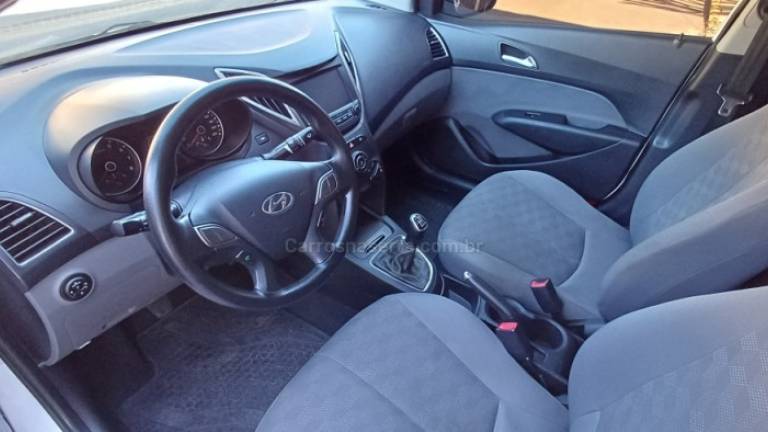 HYUNDAI - HB20S - 2019/2019 - Branca - R$ 59.900,00