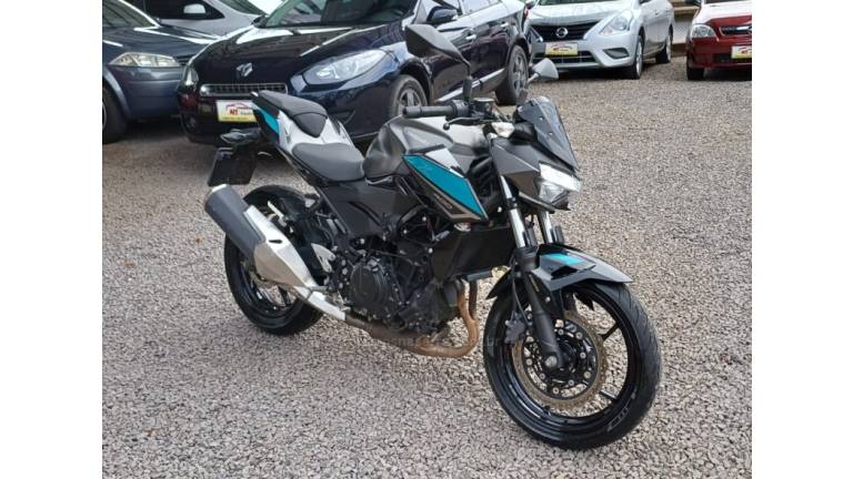 KAWASAKI - Z400 - 2023/2023 - Cinza - R$ 29.900,00