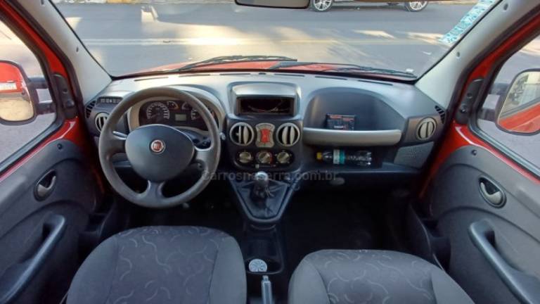 FIAT - DOBLÓ - 2008/2009 - Vermelha - R$ 29.900,00