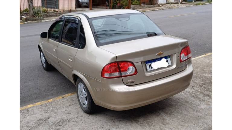 CHEVROLET - CLASSIC - 2012/2013 - Bege - R$ 24.500,00