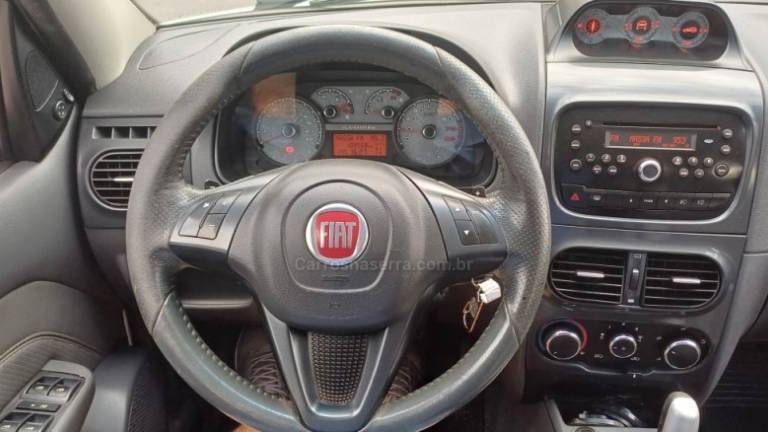 FIAT - PALIO - 2012/2013 - Branca - R$ 37.900,00