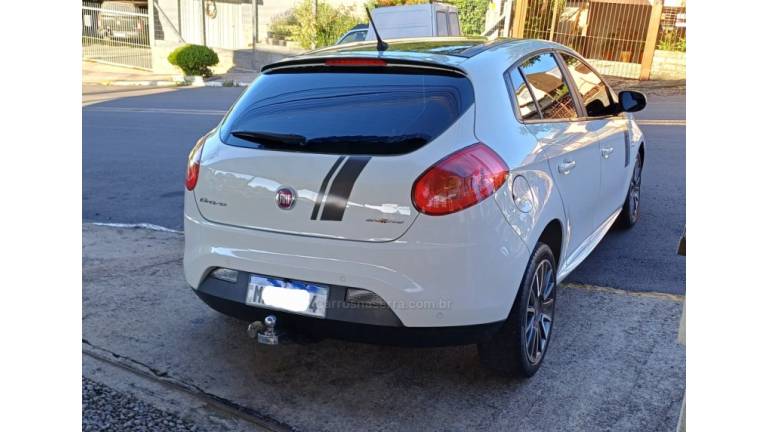 FIAT - BRAVO - 2013/2013 - Branca - R$ 39.900,00