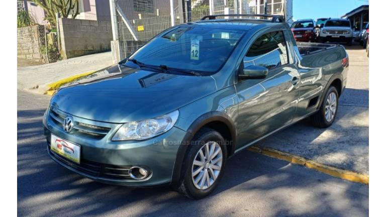 VOLKSWAGEN - SAVEIRO - 2011/2012 - Cinza - R$ 40.900,00