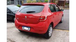 RENAULT - SANDERO - 2015/2015 - Vermelha - R$ 36.900,00