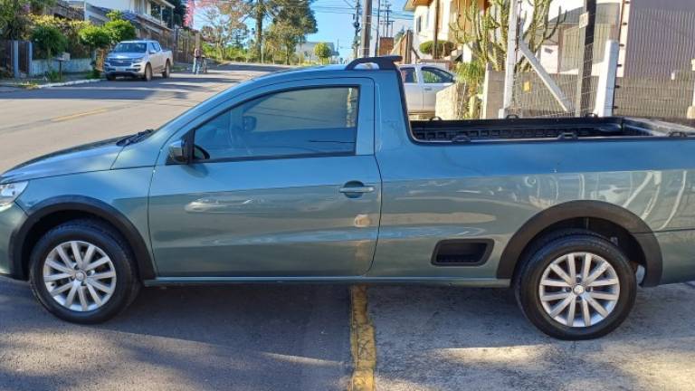 VOLKSWAGEN - SAVEIRO - 2011/2012 - Cinza - R$ 40.900,00