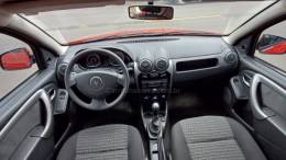 RENAULT - SANDERO - 2011/2012 - Vermelha - R$ 27.900,00