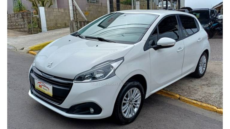 PEUGEOT - 208 - 2019/2020 - Branca - R$ 46.900,00