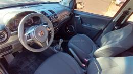 FIAT - GRAND SIENA - 2016/2016 - Vermelha - R$ 38.500,00